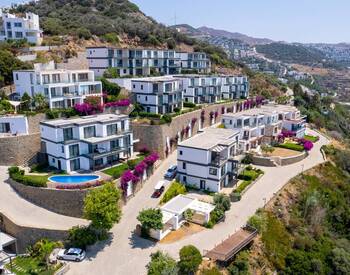 Yalıkavak'da Özel İskeleli ve Deniz Manzaralı Daireler 3