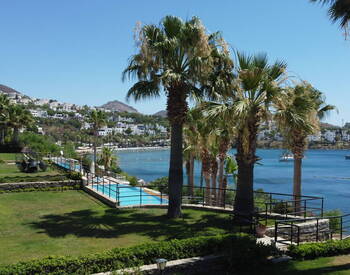 Detached Villa in Seafront Complex with Private Beach in Bodrum 1