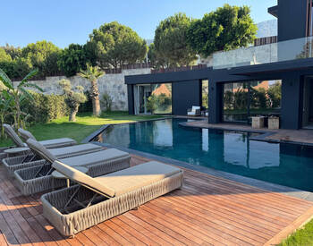 Vrijstaand Onroerend Goed Met Zwembad Dichtbij Zee In Bodrum 2