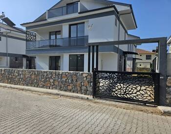 Fristående Hus Med 4 Sovrum Och Pool I Fethiye 3