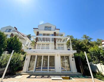 Elegant House with Pool in Oludeniz Fethiye 2