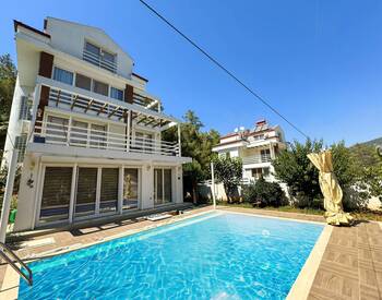 Elegant House with Pool in Oludeniz Fethiye 1