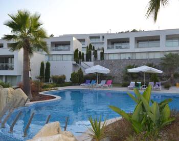 Sea-view Flat in a Complex with Private Beach in Muğla Milas 3