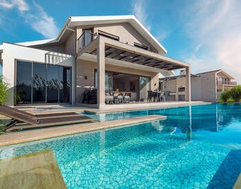 Élégante Villa Près De La Plage De Çalış À Fethiye 1