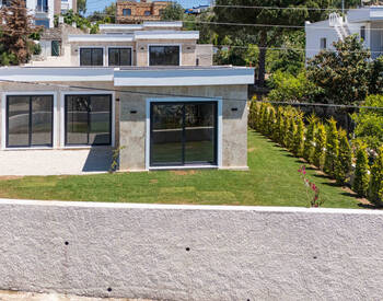 Single-story Villas Near the Beach in Bodrum Kadıkalesi 1