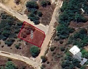 أراضٍ استثمارية مصنفة للبيع في فتحية 2