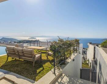 Sea View Houses with Private Pool and Garden in Bodrum 3