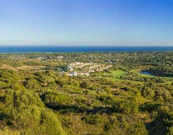 Exclusive Lands with Sea and Golf Views in Cádiz 1