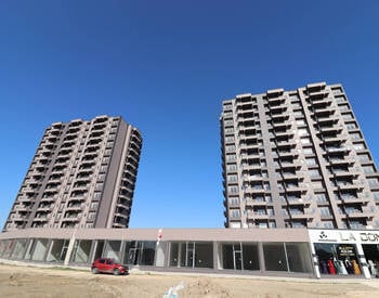 Mersin Tarsus'ta Ayrıcalıklı Bir Konumda Sıfır Ofisler 2