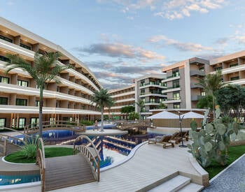 Real Estate in a Complex with a Pool Near the Sea in Tömük, Mersin 1
