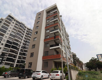 آپارتمان نوساز با استخر در مرسین اردملی 3