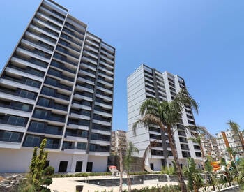 Mersin Ayaş'ta Denize Yakın Şık Daireler 1