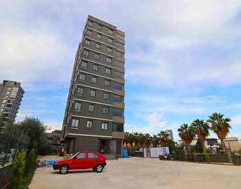2-bedroom Apartments in Advantageous Location in Mersin Yenisehir 2