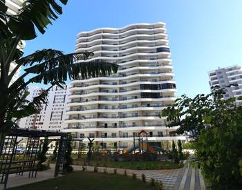Gloednieuw 2-slaapkamerappartement Vlakbij De Zee In Mersin 3