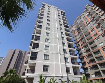Appartements En Étage Intermédiaire À Vendre Près De La Mer À Mersin 2