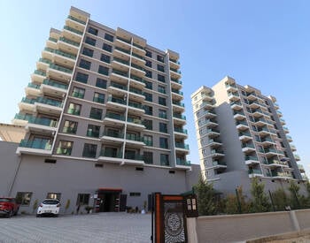 Mersin'de Zengin Sosyal Olanaklara Sahip Sitede Daireler 2