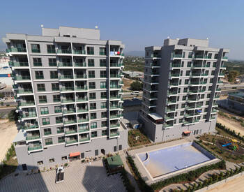Mersin'de Zengin Sosyal Olanaklara Sahip Sitede Daireler 1