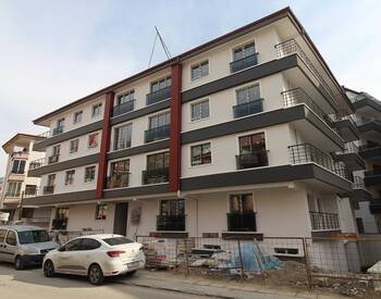 Elegante Wohnungen In Einem Gebäude Mit Aufzug In Ankara Mamak 1