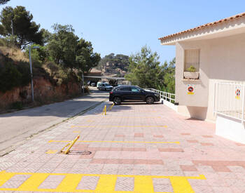 شقة بإطلالة بانورامية على البحر الأبيض المتوسط في جيرونا 3