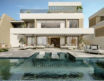 Granada Almuñecar'da Plajın Yanı Başında Özel Havuzlu Villalar 2