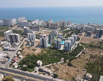 Sea View Flats in Complex with Social Amenities in Mersin Erdemli 1