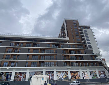 伊斯坦布尔乌姆拉尼( umraniye)与绿色植物交织在一起的公寓 2