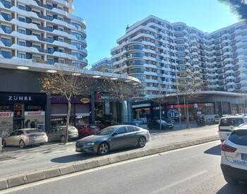 Готовая коммерческая недвижимость в Бейликдюзю, Стамбул 2