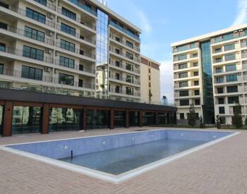 Esenyurt'ta 16.5 Dönüm Peyzajlı Site İçinde Lüks Daireler 2