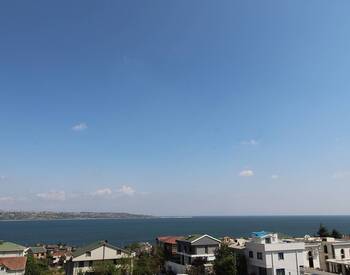 İstanbul Büyükçekmece'de Deniz Manzaralı Satılık Villalar 2