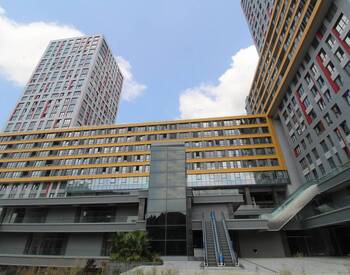 Flats in a Complex with Rich Social Amenities in Kadikoy 1