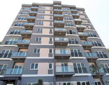 卡伊塔内(kagithane) 拥有森林和城市景观的现代房地产 2