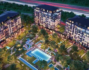 Well Located Real Estate with City View in Sariyer Istanbul 2