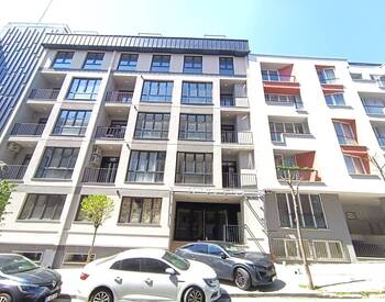 Große Wohnungen In Einem Komplex Nahe Der U-bahn In Sisli 2