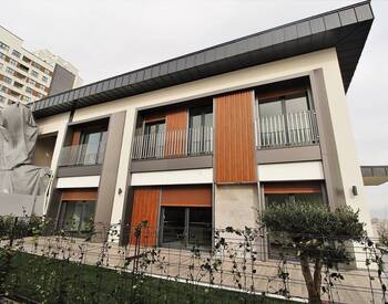 伊斯坦布尔巴萨谢希尔 (basaksehir)带花园和露台的别墅 2