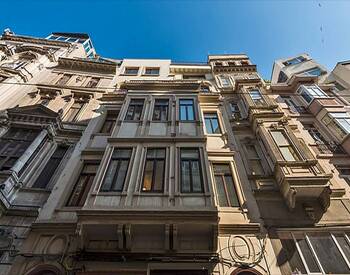 Bosphorus View Hotel with License Near Metro in Taksim Istanbul 2