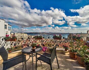 Bosphorus View Hotel with License Near Metro in Taksim Istanbul 1