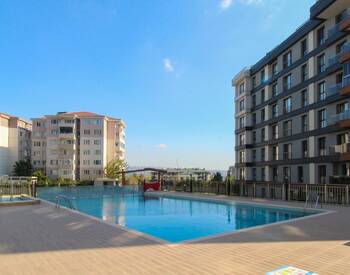 Furnished Apartment in Complex at 650 Meters From Sea in Buyukcekmece 1