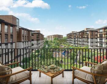 The Apartments in a Complex with Pool in Basaksehir 3
