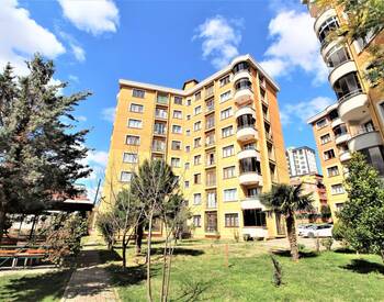 آپارتمان با دید دریا نزدیک به ایستگاه مترو در استانبول کارتال