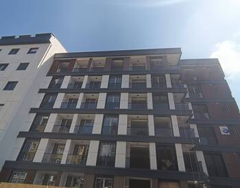 Spacious Real Estate Close to the Metrobus in Besiktas 3