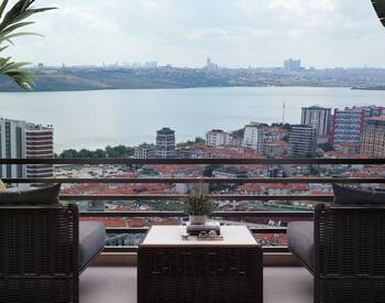 Lake View Properties in a Complex with Pool in Istanbul 1