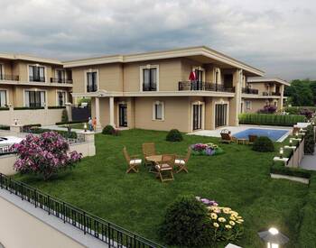 Villas Avec Piscine Et Jardin À Istanbul Buyukcekmece 2