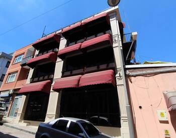 کافه آماده تحویل نزدیک به دریا در فاتح، بالات 3