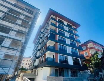 Modern Flats with Balcony and City Views in üsküdar İstanbul 1