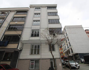 1-bedroom Flat Near Metrobus in Esenyurt 2