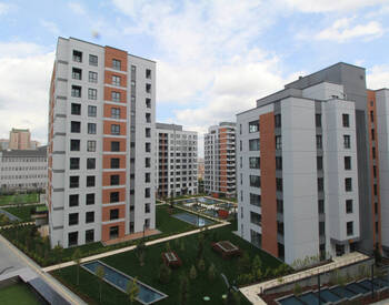 Spacious Flats 100 M From Metro in Bagcilar 3