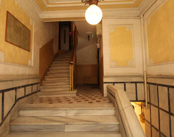 Duplex 4-bedroom Flat 350 M Off Sea in İstanbul Beyoğlu 3