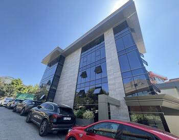 Business Center Near Metro Station in İstanbul üsküdar 2