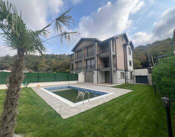 伊斯坦布尔希莱静谧地段独立别墅，带泳池