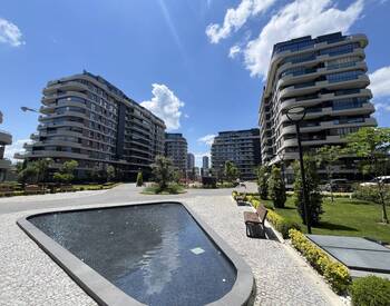 Apartments in a Complex with Pool Close to Metro in Kartal Istanbul 1